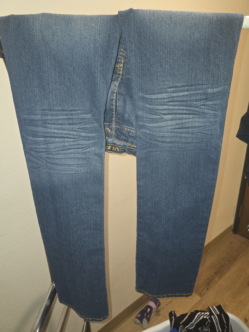 VIP Women's Straight-Leg Jeans in Dark Blue